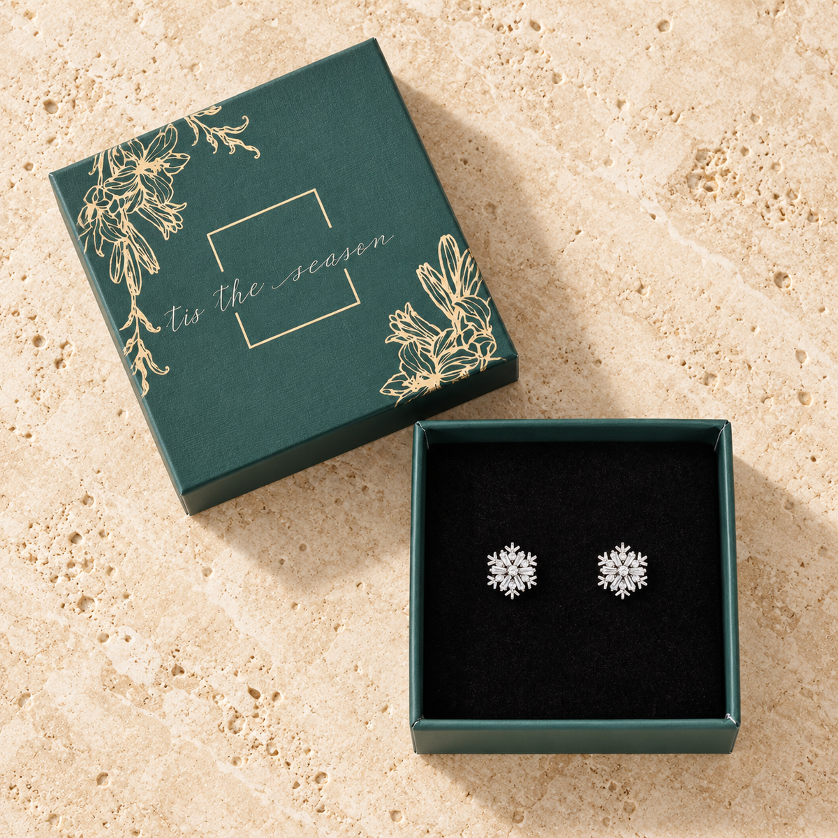 Sparkling Snowflake Stud Earrings Gift Box-thumbmail-3
